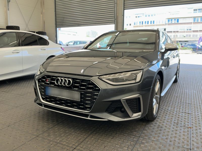 Audi S4
