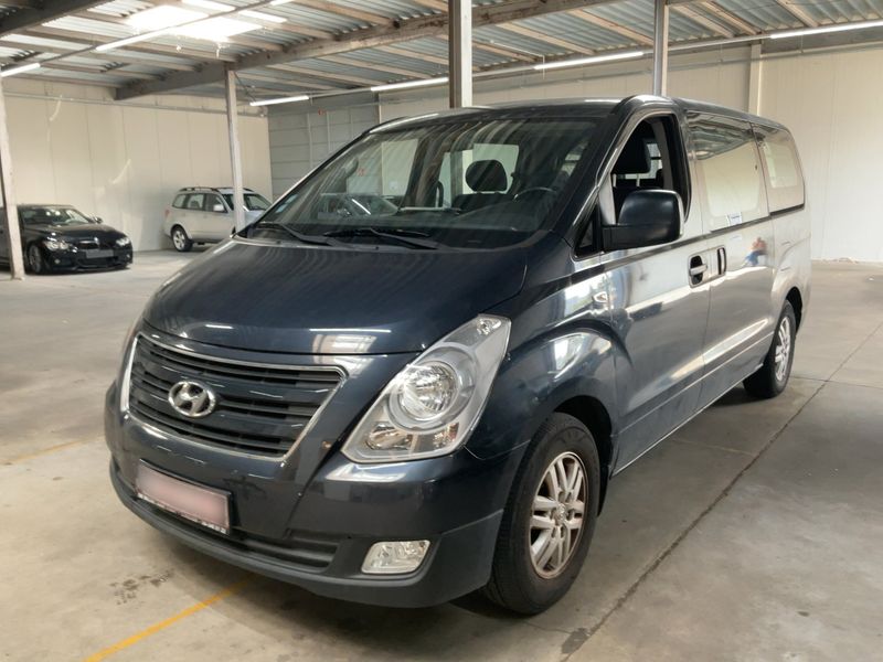 Hyundai H-1