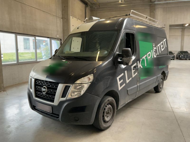 Nissan NV400