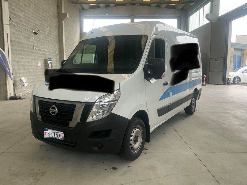 Nissan Interstar