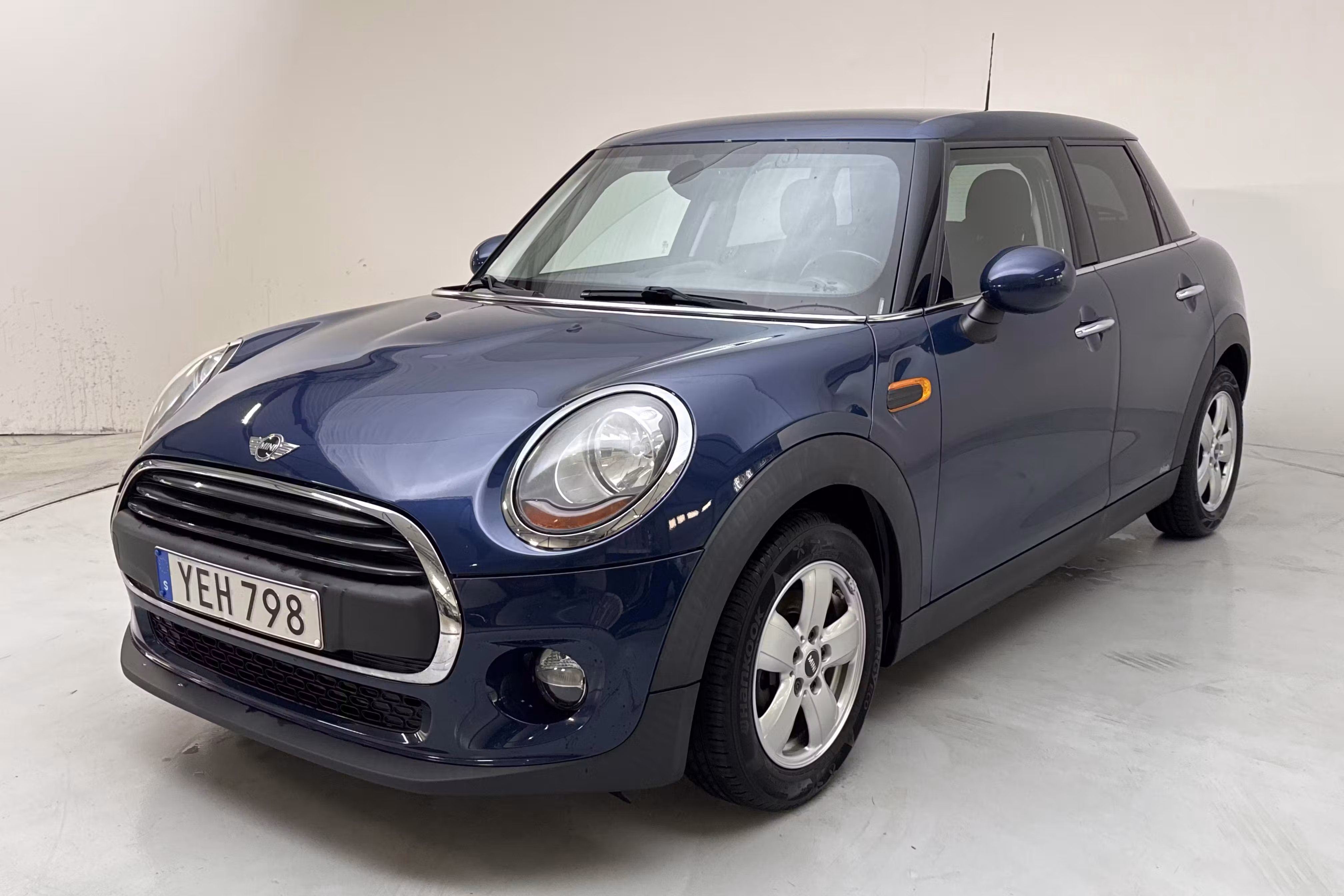 MINI One