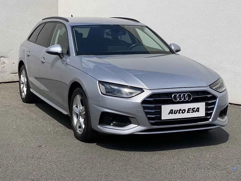 Audi A4 2.0 TDi 2022