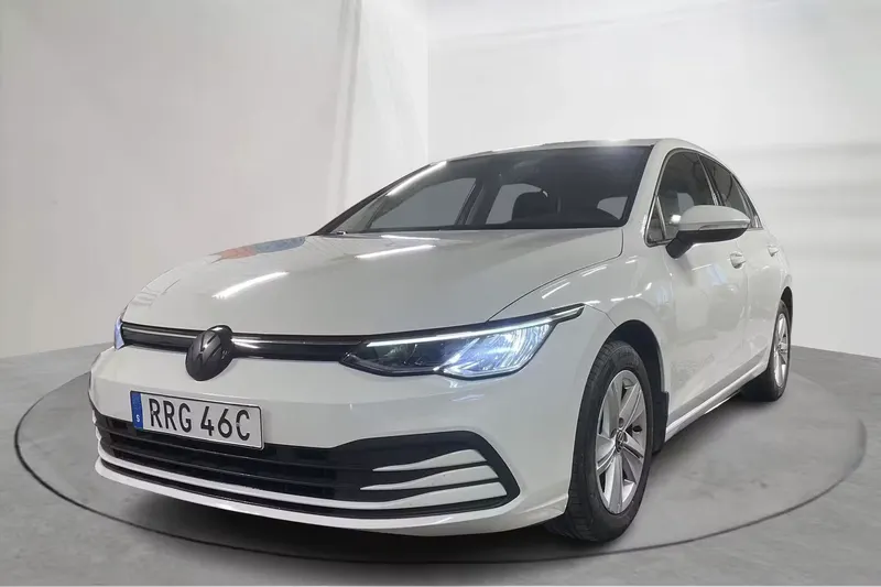 Volkswagen Golf VIII 1.0 TSI 5dr 2021