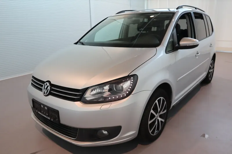 Volkswagen TOURAN 2015