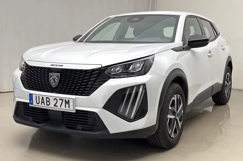 Peugeot 2008 1.2 Hybrid 2025