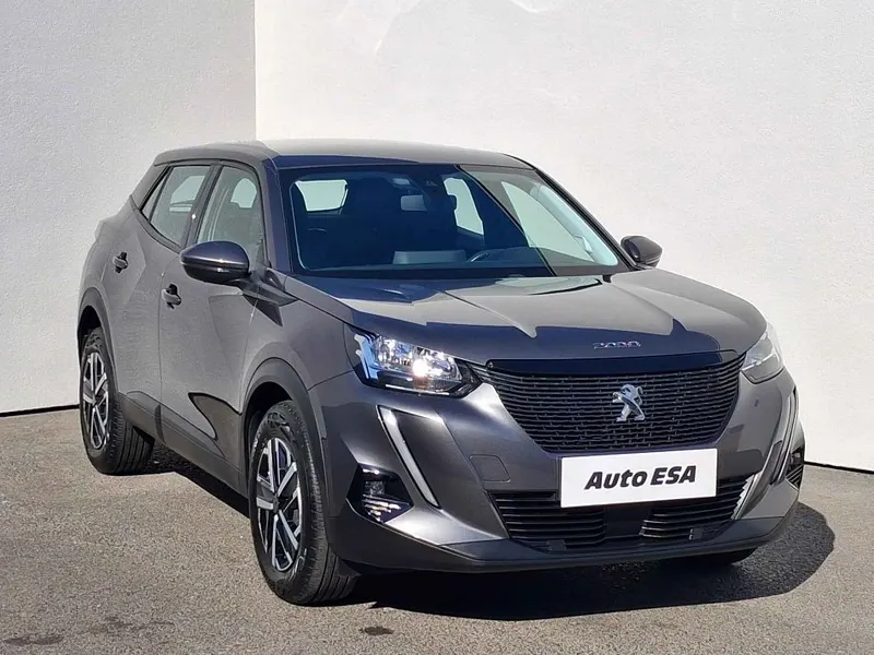 Peugeot 2008 1.2 PT 2021