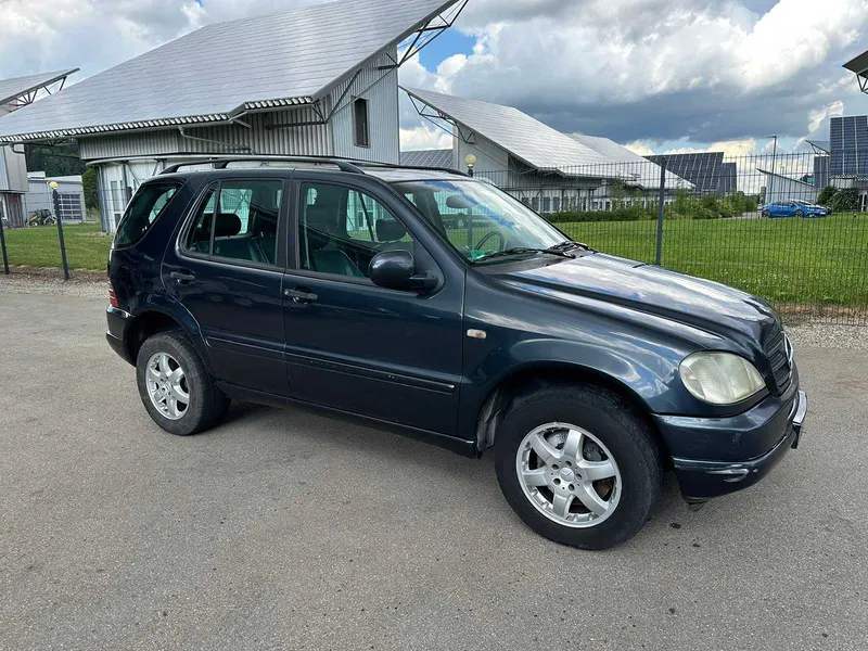 Mercedes-Benz ML430 SUV/Geländewagen 1999