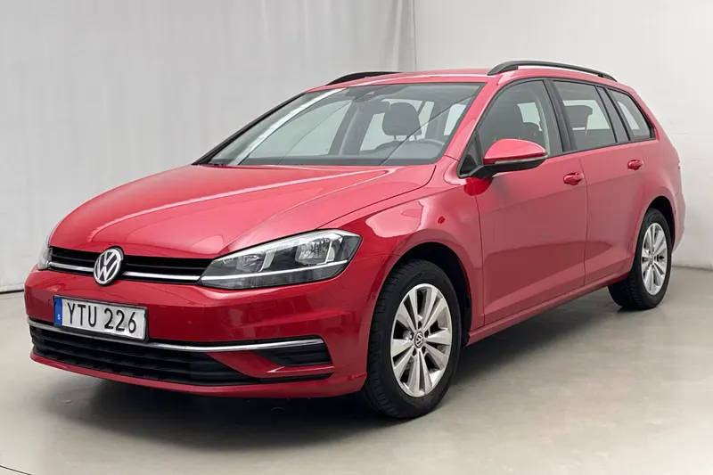 Volkswagen Golf VII 1.0 TSI Sportscombi 2019