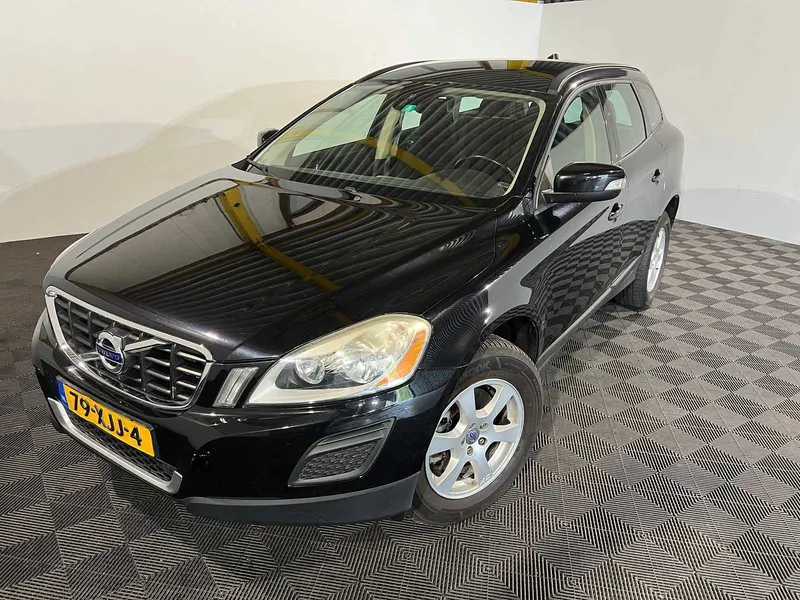Volvo XC60 2.0 T5 Kinetic 2012
