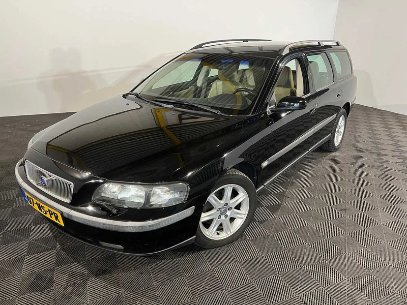 Volvo V70 2.4 Comfort Line 2004
