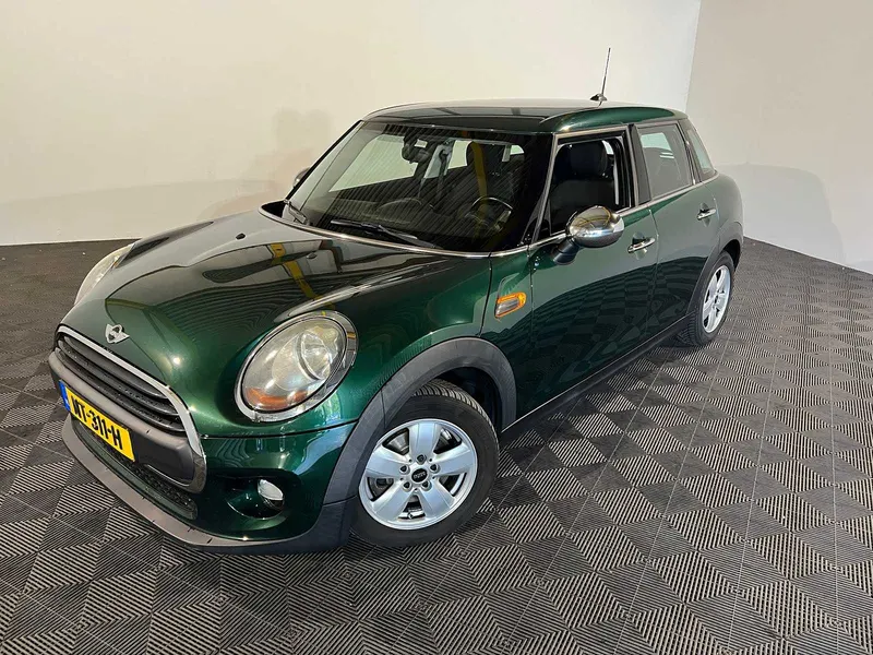 MINI 5-Deurs 1.2 One Salt Bns. 2017