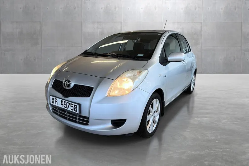Toyota Yaris 1.4 D 90 HK - UTEN MINSTEPRIS! 2006