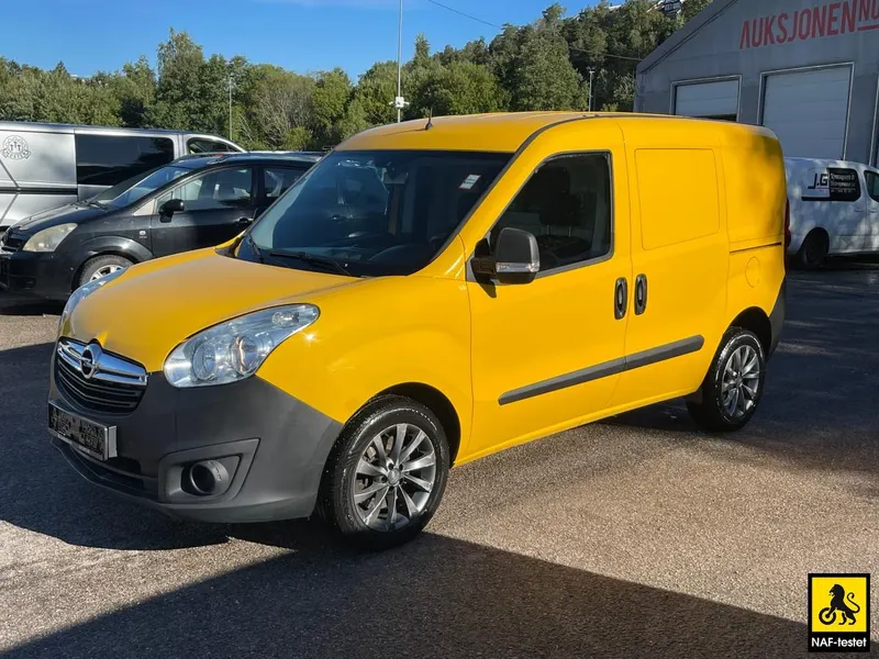 Opel Combo 1.2 D 95 HK SKYVEDØRER PAKSENSORER AC 2018