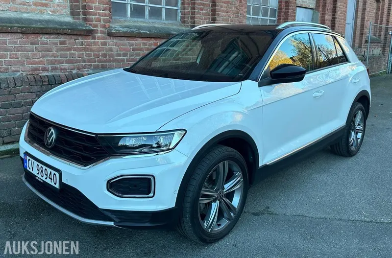 Volkswagen T-Roc 2.0 TSI 190HK 4MOTION DSG SPORT KAMERA WEBASTO KROK 2021
