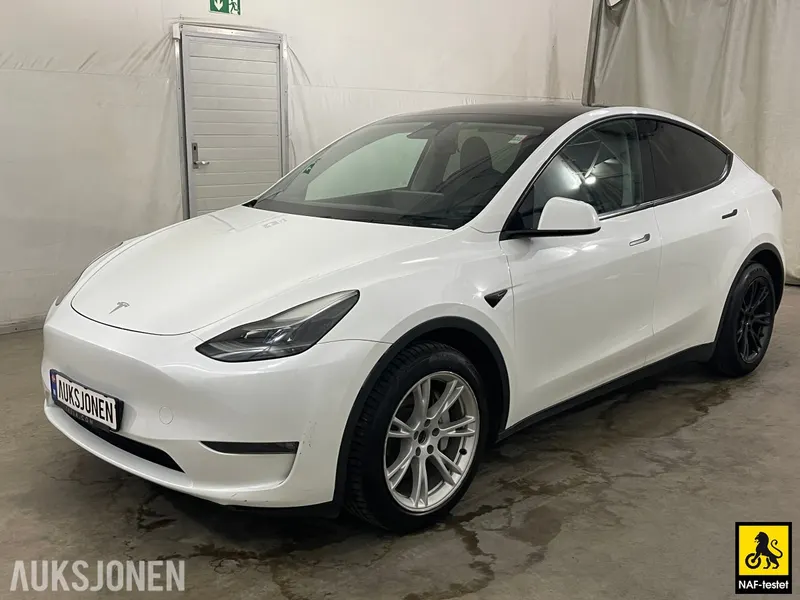 Tesla Model Y LR AWD AUTOPILOT ACC HENGERFESTE VARMEPUMPE PANO 2023