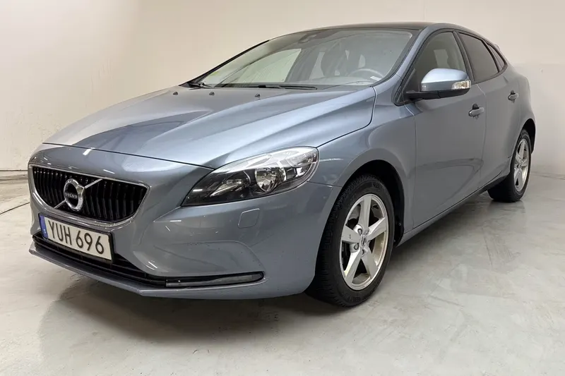 Volvo V40 T3 2018