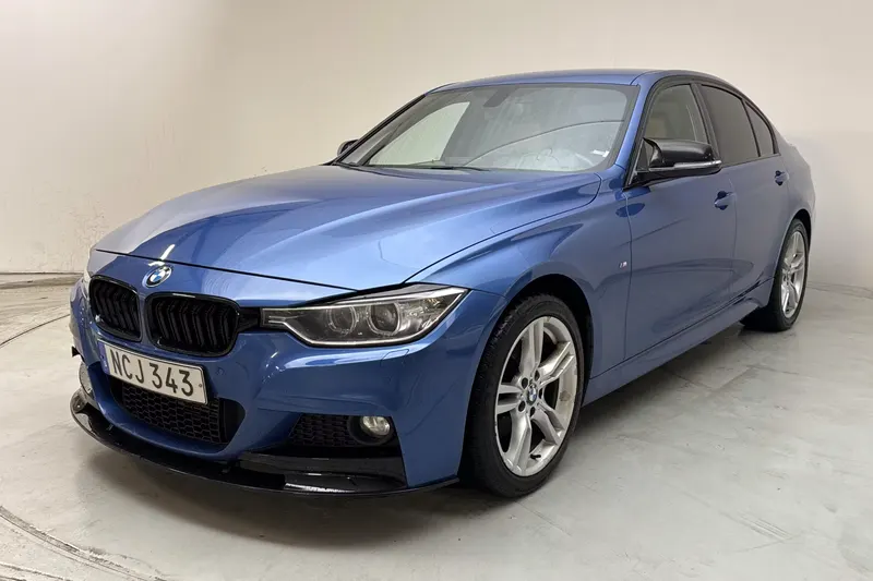 BMW 3-serien 328i xDrive Sedan, F30 2013