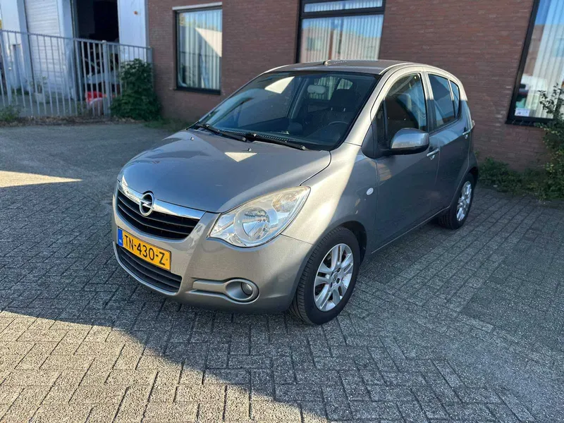 Opel Agila 1.2 Edition 2012