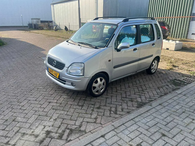 Opel Agila 1.2-16V Elegance 2000