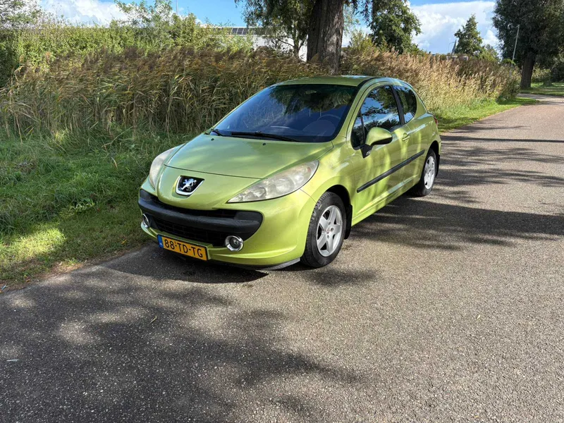 Peugeot 207 1.4-16V XS 2006