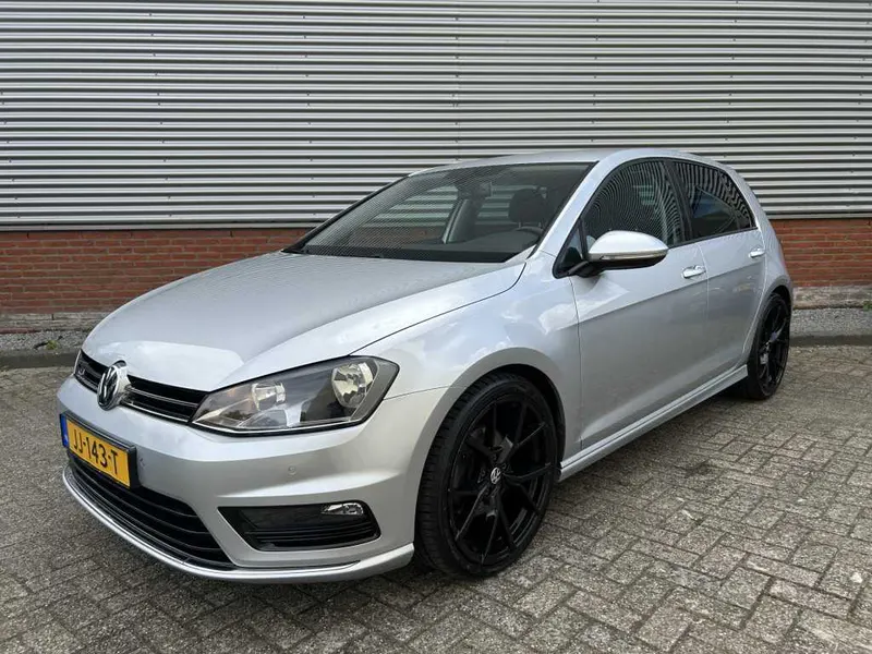 Volkswagen Golf 1.4 TSI Con. Ser. 2016