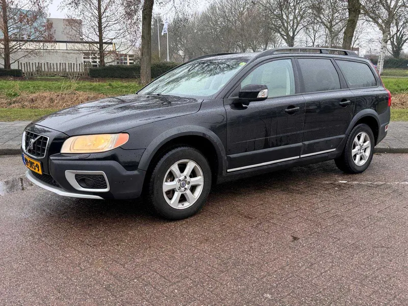 Volvo XC70 3.2 Summum 2008