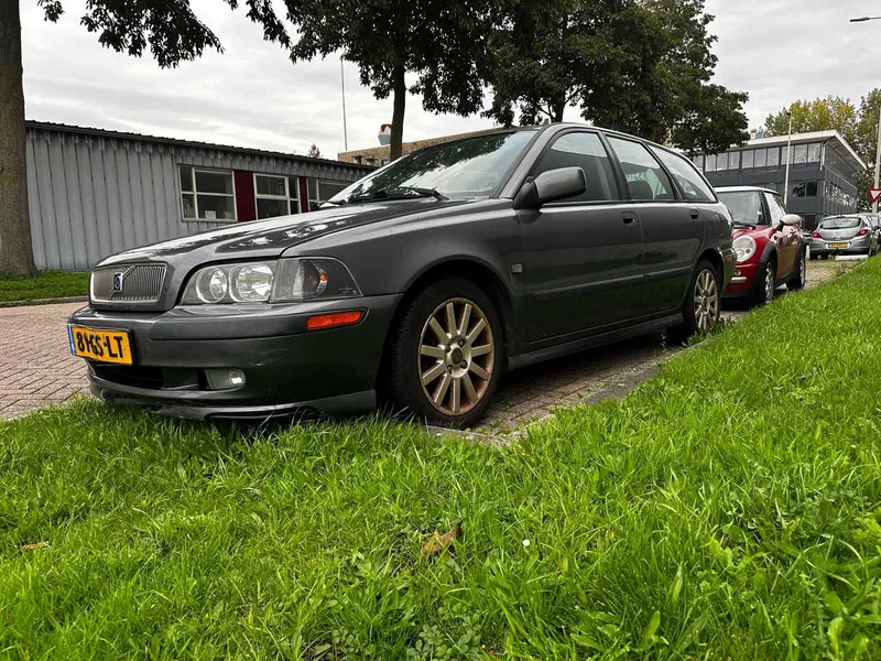 Volvo V40 1.8 Europa 2001