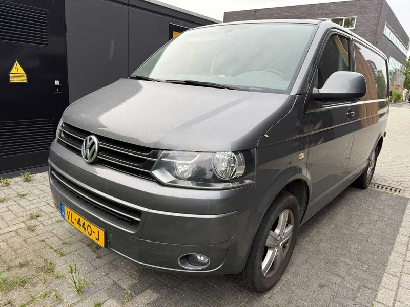 Volkswagen Transporter 2.0 TDI L1H1 Com. DC 2015
