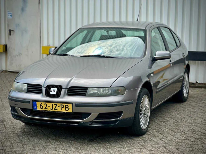 SEAT Leon 1.6-16V Stella 2002