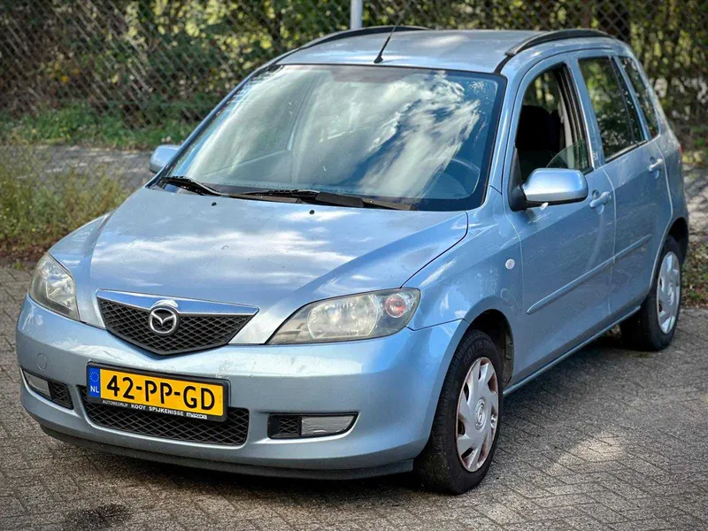 Mazda 2 1.4 Exclusive 2004