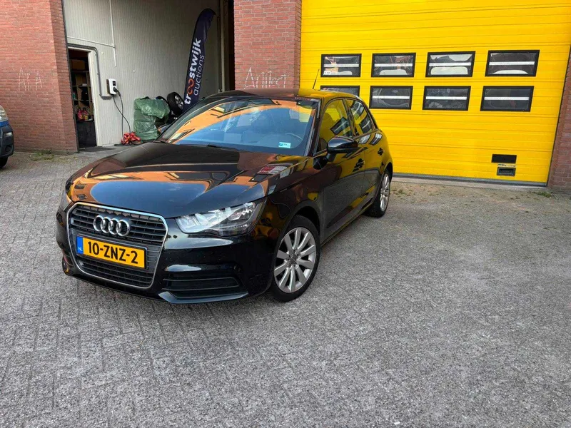 Audi A1 Sportback 1.6 TDI Connect 2013