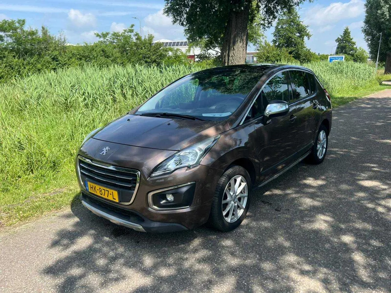 Peugeot 3008 1.2 PureTech Allure 2015