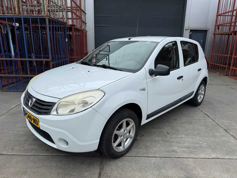 Dacia Sandero 1.2 Lauréate 2012