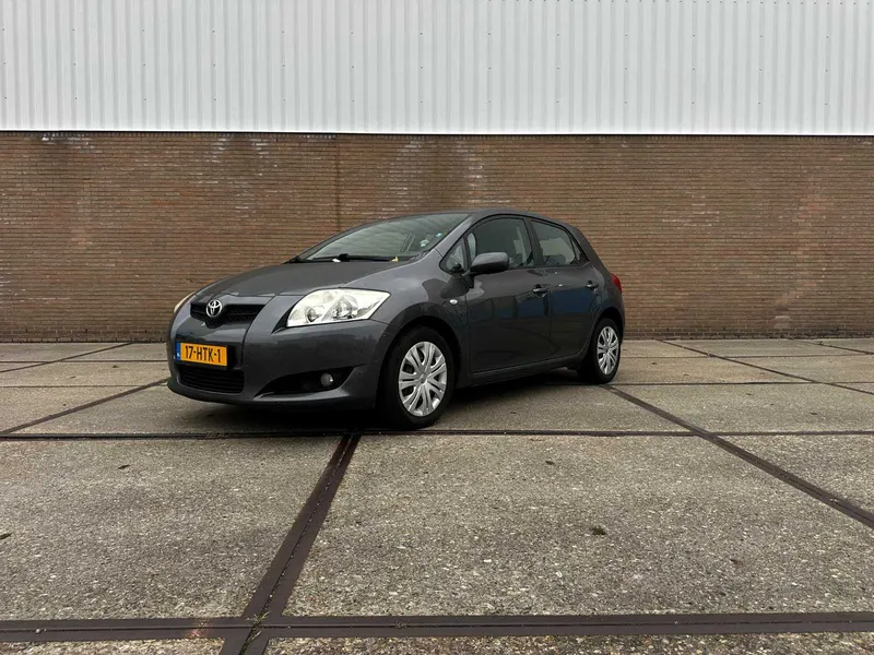 Toyota Auris 1.6-16V Sol 2009