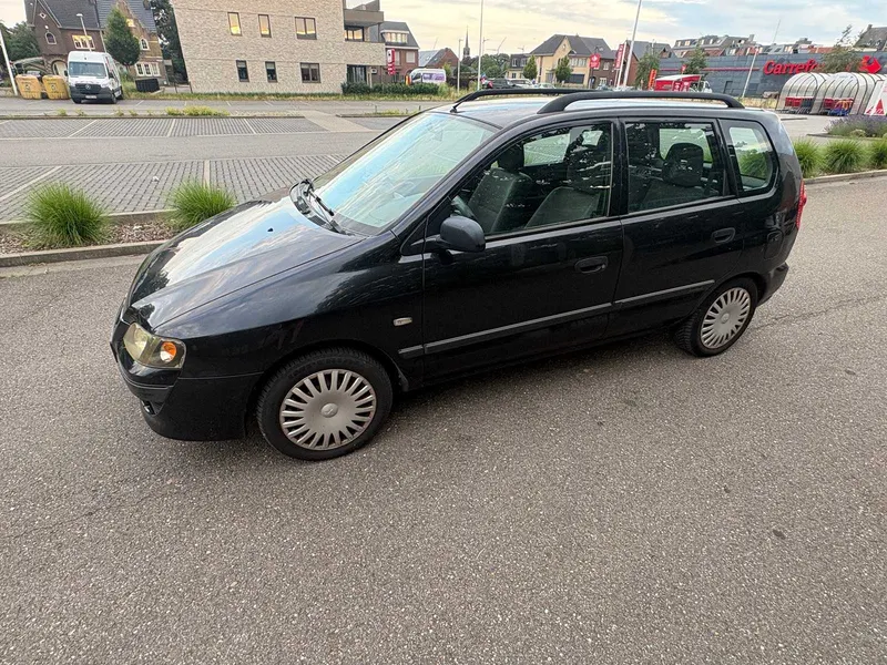 Mitsubishi Space Star 1.6 Family 2004