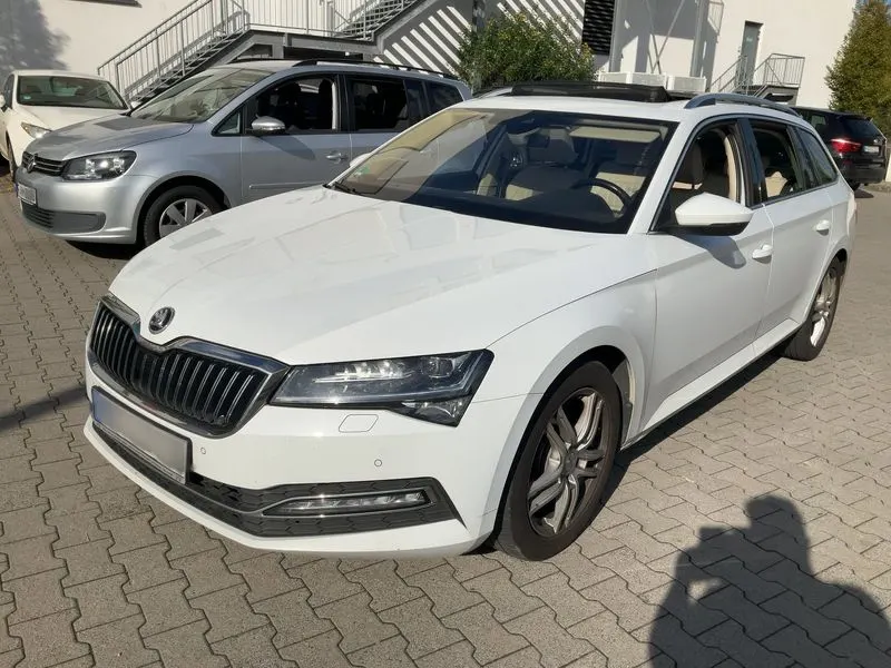 Škoda Superb 2.0 TDI Premium Edition 2022