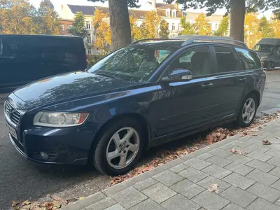 Volvo V50