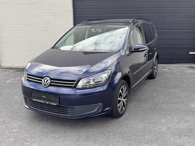 Volkswagen Touran - 2015