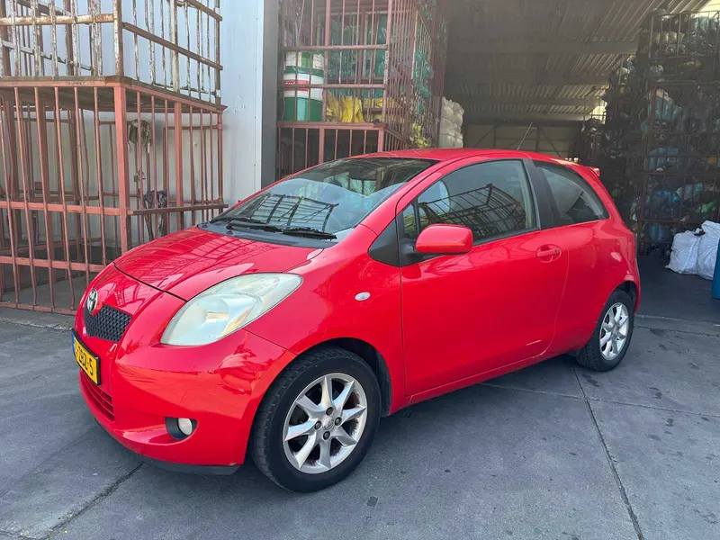Toyota Yaris 1.3 VVTi Luna 2007