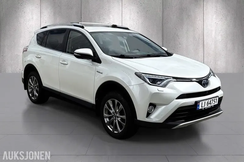 Toyota RAV4 2.5 BENSIN 155HK 4WD AUTOMAT, RYGGEKAMERA, CRUISEKONTROLL 2016