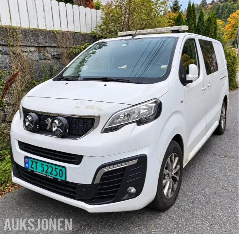 Peugeot Expert 2,0 BlueHDI 150hk L2 Med innredning, Reparasjonsobjekt 2017