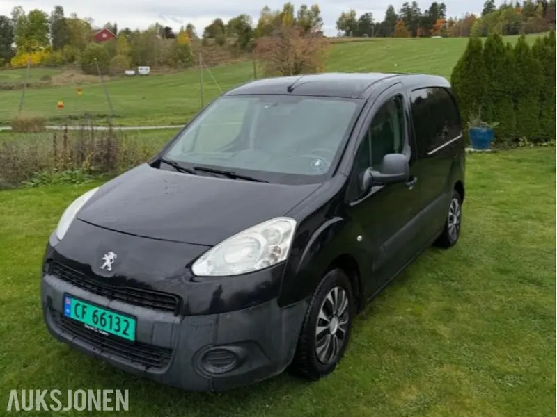 Peugeot Partner 1.6 Diesel, Automat, Cruisekontroll, Hengerfeste, S+V dekk 2012