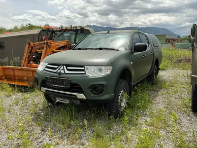 Mitsubishi L