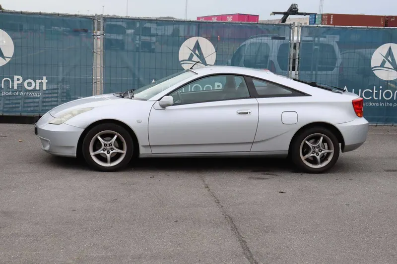 Toyota Celica 2000