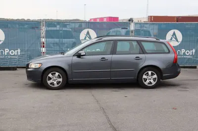 Volvo V50