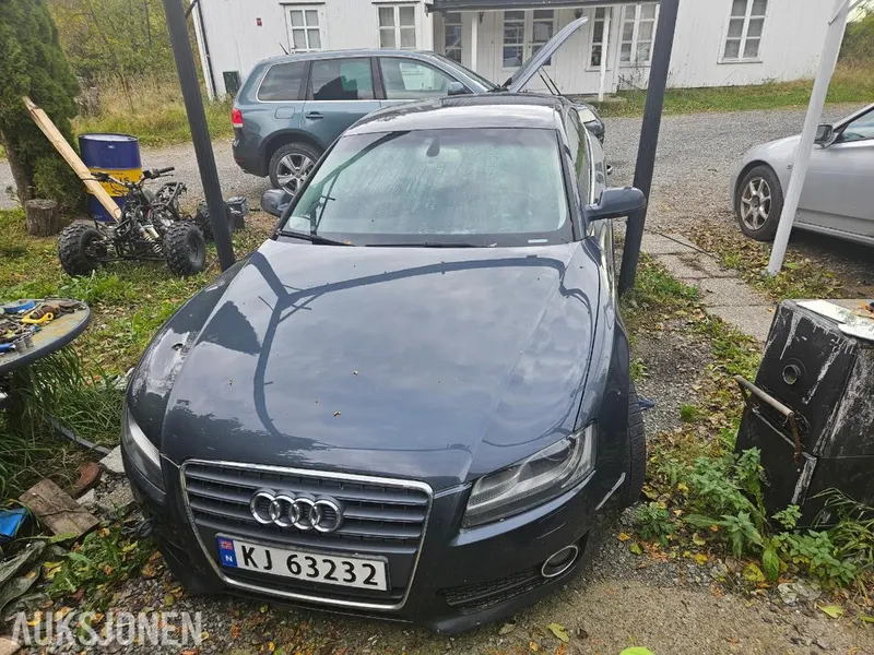 Audi A5 2.0 bensin 179hk cruisekontroll hengerfeste 2010