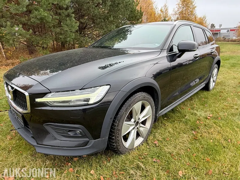Volvo V60 Cross Country D4 190hk AWD / Automat / El.bakluke / R.kamera 2020