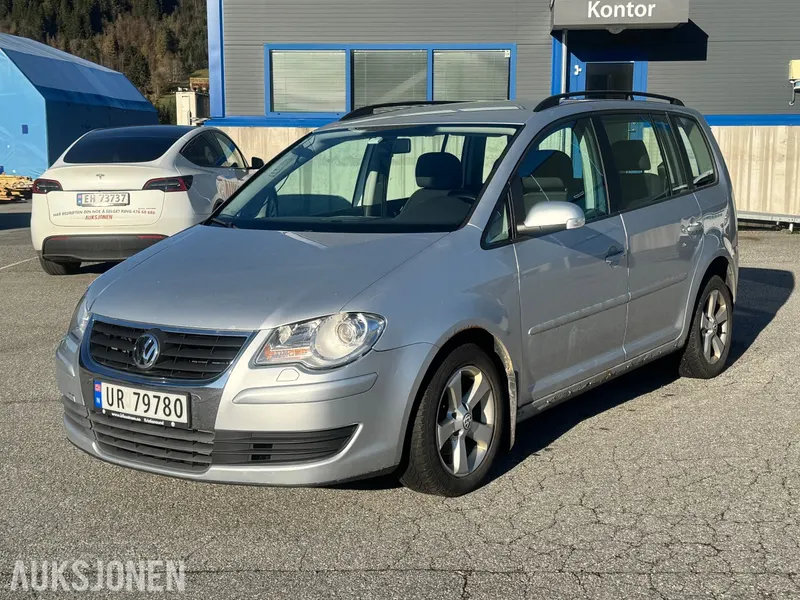 Volkswagen Touran 1.9 D 105HK HENGERFESTE CRUISE CLIMA 2009