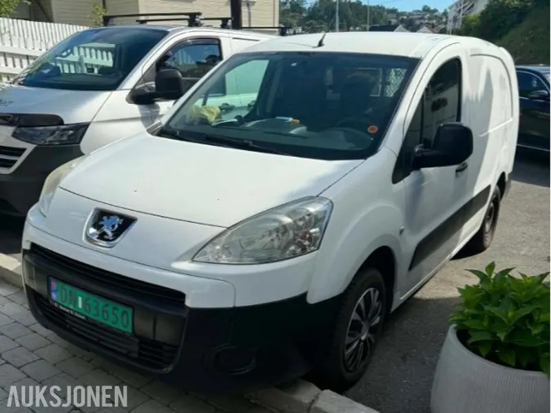 Peugeot Partner PARTNER 1.6-90 D 2011