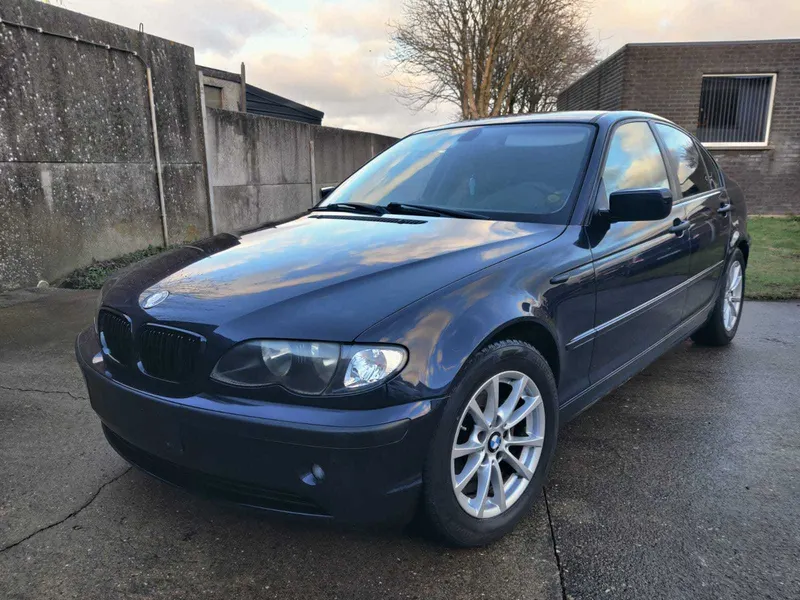 BMW 318I 346L 2002